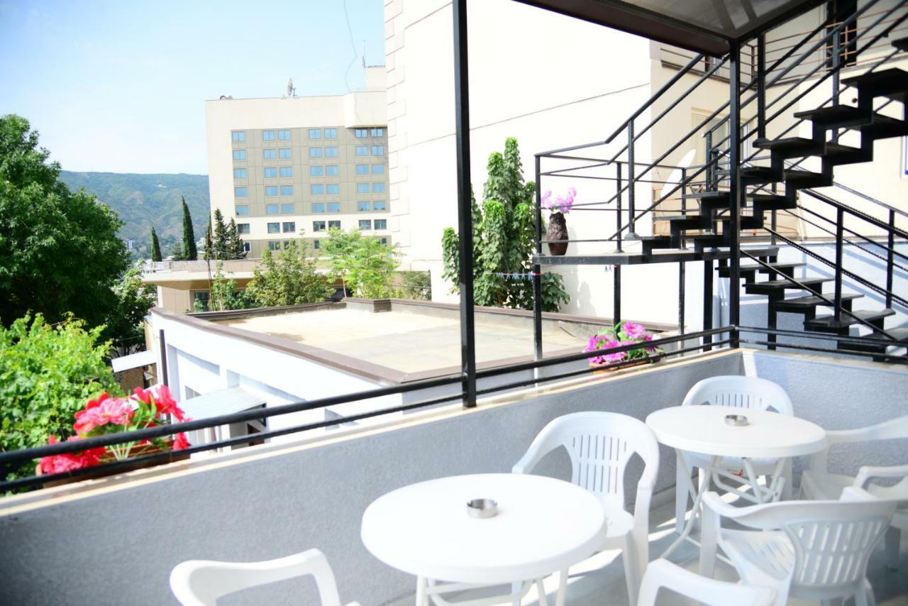 Gng Apartment Tbilisi ภายนอก รูปภาพ